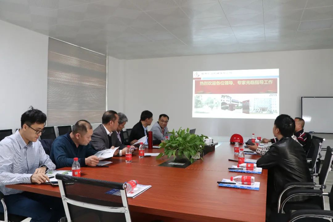 V̼}aI^suQ̖ҿuMWRֵVC{